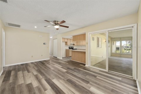 Casa en venta en Ocala, Florida, 3 dormitorios, 152.92 m2 № 1740512 - foto 21