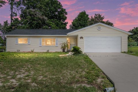 Casa en venta en Ocala, Florida, 3 dormitorios, 152.92 m2 № 1740512 - foto 1