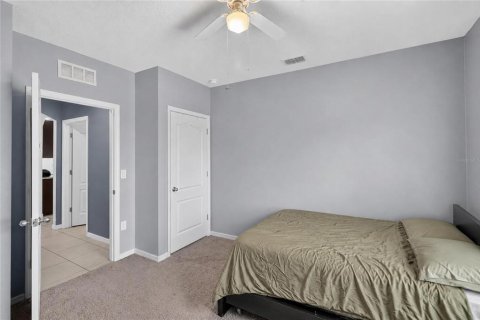 House in Davenport, Florida 4 bedrooms, 173.45 sq.m. № 2226020 - photo 16