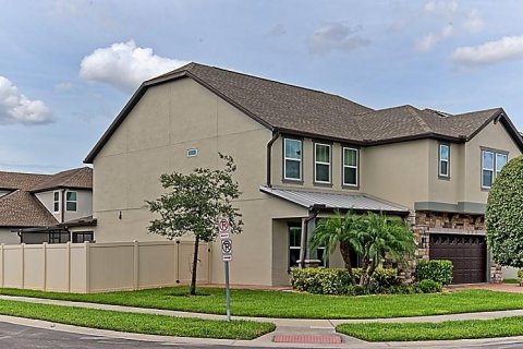 Villa ou maison à louer à Orlando, Floride: 4 chambres, 293.85 m2 № 1869752 - photo 3