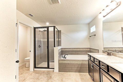 Villa ou maison à louer à Orlando, Floride: 4 chambres, 293.85 m2 № 1869752 - photo 22