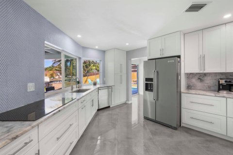 Casa en venta en Lake Worth, Florida, 3 dormitorios, 233.46 m2 № 2087831 - foto 9