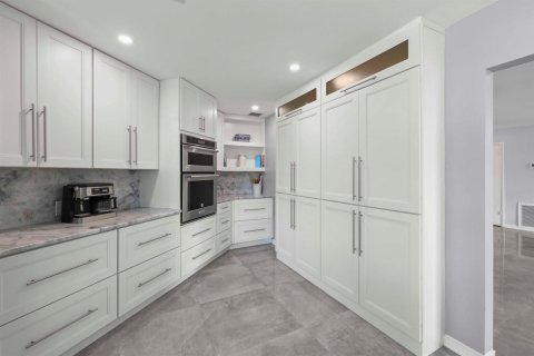 Casa en venta en Lake Worth, Florida, 3 dormitorios, 233.46 m2 № 2087831 - foto 12