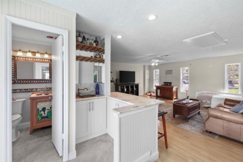 Casa en venta en Lake Worth, Florida, 3 dormitorios, 233.46 m2 № 2087831 - foto 13