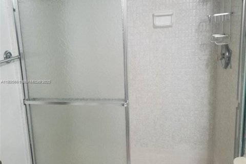 Condominio en venta en Lauderhill, Florida, 2 dormitorios, 107.77 m2 № 2034152 - foto 30