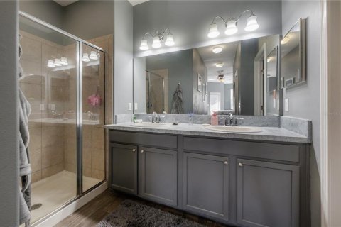 Townhouse in Tampa, Florida 4 bedrooms, 212.65 sq.m. № 1716829 - photo 26