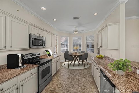 Copropriété à vendre à Punta Gorda, Floride: 3 chambres, 238.94 m2 № 2127967 - photo 18