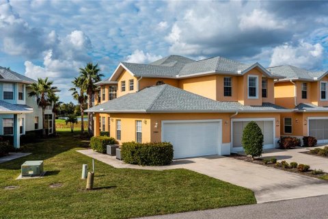 Condo à Punta Gorda, Floride, 3 chambres  № 2127967