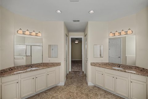 Copropriété à vendre à Punta Gorda, Floride: 3 chambres, 238.94 m2 № 2127967 - photo 28