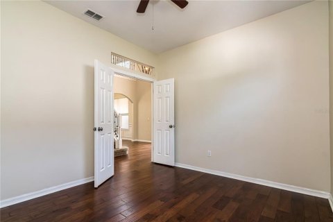 House in Orlando, Florida 4 bedrooms, 305.09 sq.m. № 1745163 - photo 12