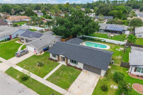 Villa ou maison à vendre à Orlando, Floride: 3 chambres, 156.91 m2 № 2312500 - photo 4