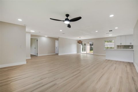 Villa ou maison à vendre à Orlando, Floride: 3 chambres, 156.91 m2 № 2312500 - photo 14