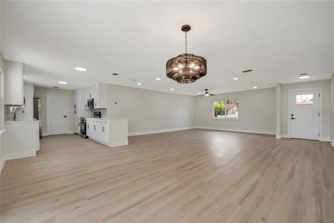 Villa ou maison à vendre à Orlando, Floride: 3 chambres, 156.91 m2 № 2312500 - photo 18