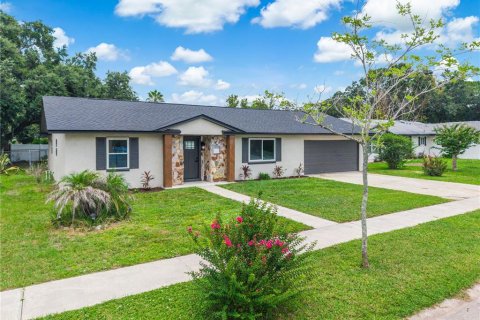 Villa ou maison à vendre à Orlando, Floride: 3 chambres, 156.91 m2 № 2312500 - photo 3