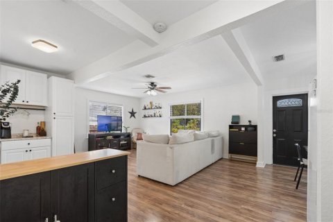 Casa en venta en Saint Petersburg, Florida, 3 dormitorios, 103.31 m2 № 2230670 - foto 12