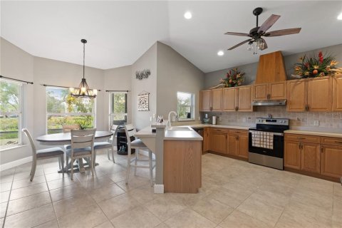 House in Punta Gorda, Florida 4 bedrooms, 261.52 sq.m. № 1533189 - photo 11