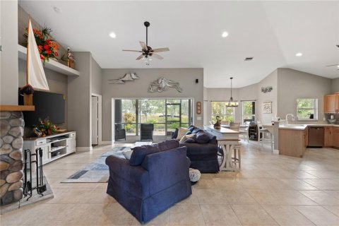 House in Punta Gorda, Florida 4 bedrooms, 261.52 sq.m. № 1533189 - photo 10