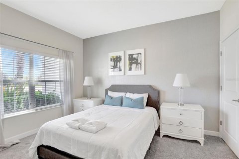 Townhouse in Davenport, Florida 4 bedrooms, 176.7 sq.m. № 1614625 - photo 20