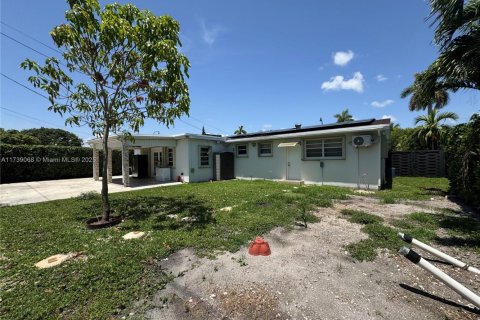 Casa en venta en Cutler Bay, Florida, 3 dormitorios, 174.66 m2 № 1865664 - foto 24