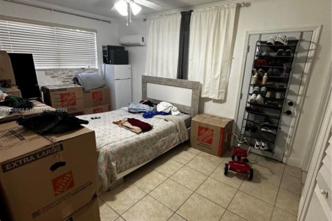 Casa en venta en Cutler Bay, Florida, 3 dormitorios, 174.66 m2 № 1865664 - foto 7