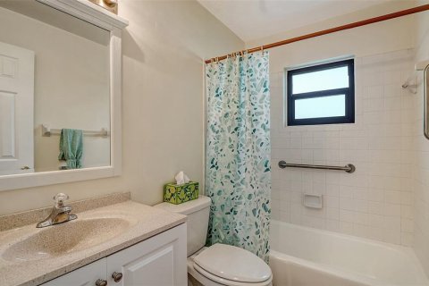 Casa en venta en Sarasota, Florida, 3 dormitorios, 175.77 m2 № 1846342 - foto 17