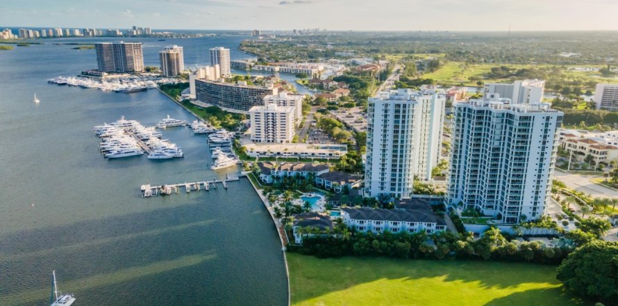 Condo à North Palm Beach, Floride, 3 chambres  № 644020