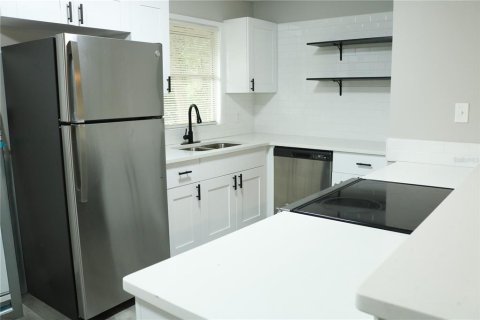 Villa ou maison à vendre à Tallahassee, Floride: 4 chambres, 145.11 m2 № 2400488 - photo 5