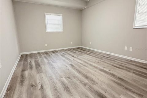 Villa ou maison à vendre à Tallahassee, Floride: 4 chambres, 145.11 m2 № 2400488 - photo 8