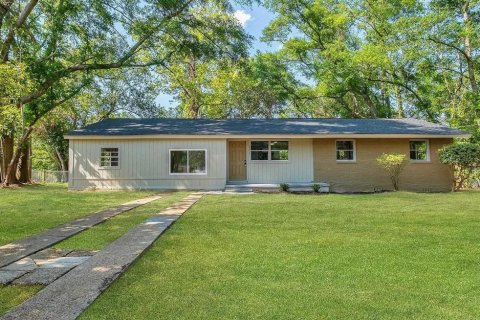 Villa ou maison à Tallahassee, Floride 4 chambres, 145.11 m2 № 2400488