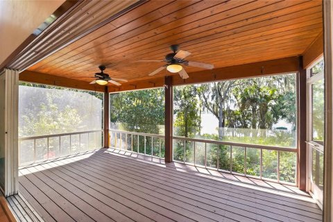 House in Hawthorne, Florida 3 bedrooms, 162.58 sq.m. № 2349832 - photo 9