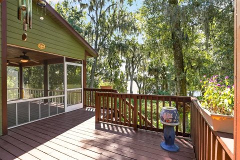 House in Hawthorne, Florida 3 bedrooms, 162.58 sq.m. № 2349832 - photo 14