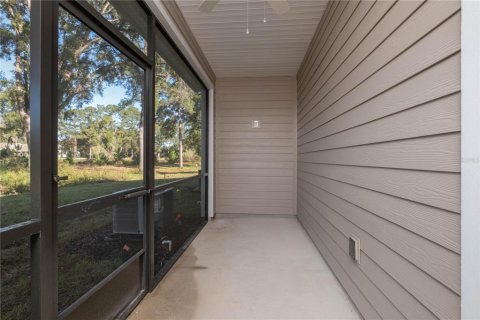 Townhouse in Newberry, Florida 3 bedrooms, 153.94 sq.m. № 2201188 - photo 29