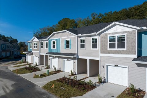 Townhouse in Newberry, Florida 3 bedrooms, 153.94 sq.m. № 2201188 - photo 28