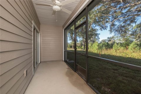 Townhouse in Newberry, Florida 3 bedrooms, 153.94 sq.m. № 2201188 - photo 30