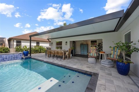 Villa ou maison à vendre à Oakland, Floride: 4 chambres, 231.79 m2 № 1765699 - photo 16