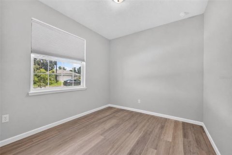 Villa ou maison à vendre à DeLand, Floride: 3 chambres, 137.59 m2 № 2298123 - photo 18
