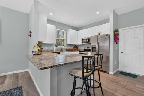 Villa ou maison à vendre à DeLand, Floride: 3 chambres, 137.59 m2 № 2298123 - photo 12