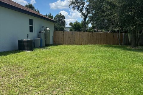 Villa ou maison à vendre à DeLand, Floride: 3 chambres, 137.59 m2 № 2298123 - photo 5