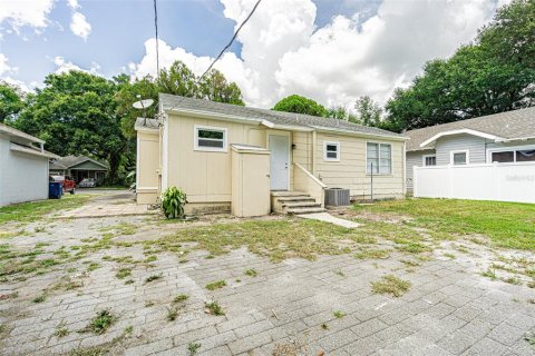 Villa ou maison à louer à Tampa, Floride: 3 chambres, 125.98 m2 № 2431650 - photo 17