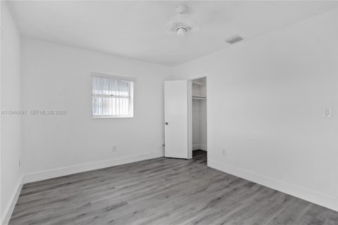 Снять в аренду виллу или дом в Майами, Флорида 3 спальни, 126.72м2, № 2008445 - фото 20