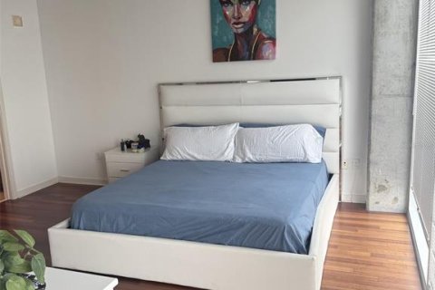 Condominio en venta en Orlando, Florida, 1 dormitorio, 67.63 m2 № 2156069 - foto 4