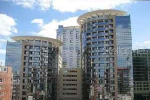 Condominio en Orlando, Florida, 1 dormitorio  № 2156069