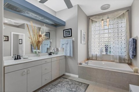 Casa en venta en Sarasota, Florida, 3 dormitorios, 180.32 m2 № 1870387 - foto 20