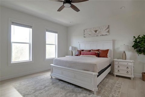 Touwnhouse à louer à Tampa, Floride: 3 chambres, 225.2 m2 № 2199176 - photo 23