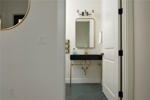Touwnhouse à louer à Tampa, Floride: 3 chambres, 225.2 m2 № 2199176 - photo 21