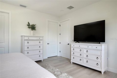 Touwnhouse à louer à Tampa, Floride: 3 chambres, 225.2 m2 № 2199176 - photo 24
