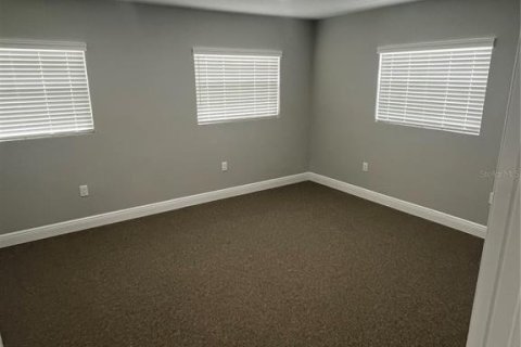 Commercial property in Bushnell, Florida 134.06 sq.m. № 1688222 - photo 8