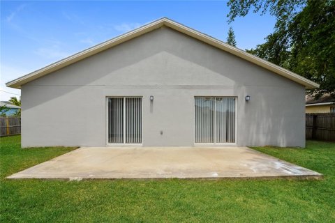 Casa en alquiler en Kissimmee, Florida, 3 dormitorios, 125.98 m2 № 1910394 - foto 15