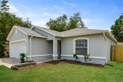 Casa en alquiler en Kissimmee, Florida, 3 dormitorios, 125.98 m2 № 1910394 - foto 2