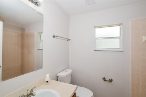 Casa en alquiler en Kissimmee, Florida, 3 dormitorios, 125.98 m2 № 1910394 - foto 14